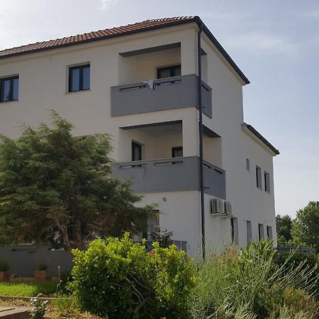 Studios Artemis Baška Extérieur photo