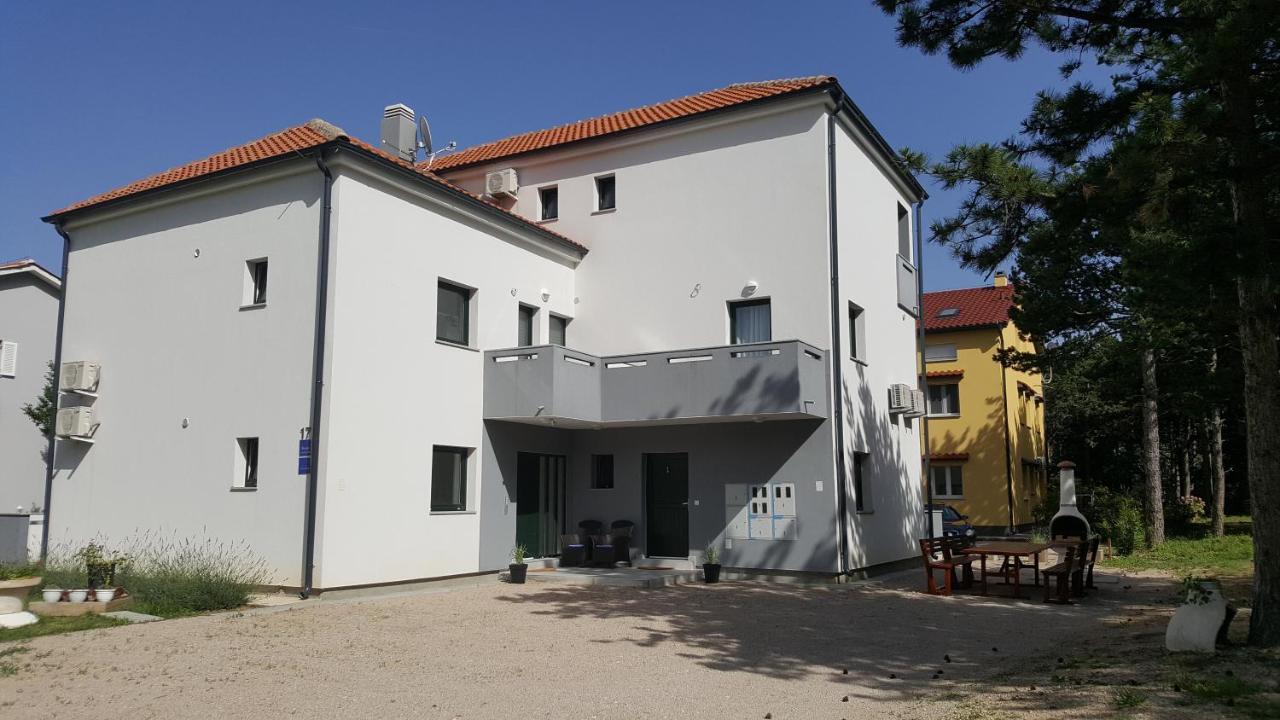 Studios Artemis Baška Extérieur photo
