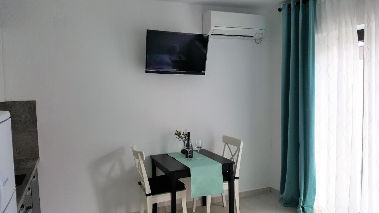 Studios Artemis Baška Extérieur photo